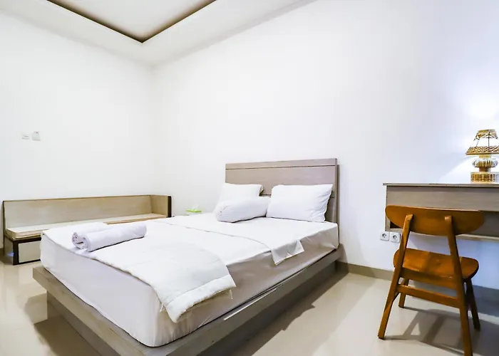 White Blue House 1 - Pvt Room, Shared Pool&kitchen 3* Ubud (Bali)