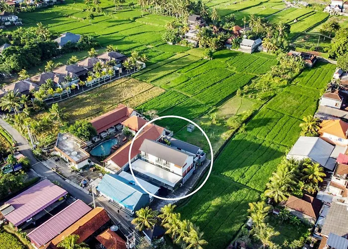 White Blue House 1 - Pvt Room, Shared Pool&kitchen Ubud (Bali)